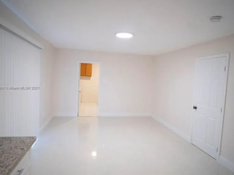 12910 SW 82nd St — Photo 10
