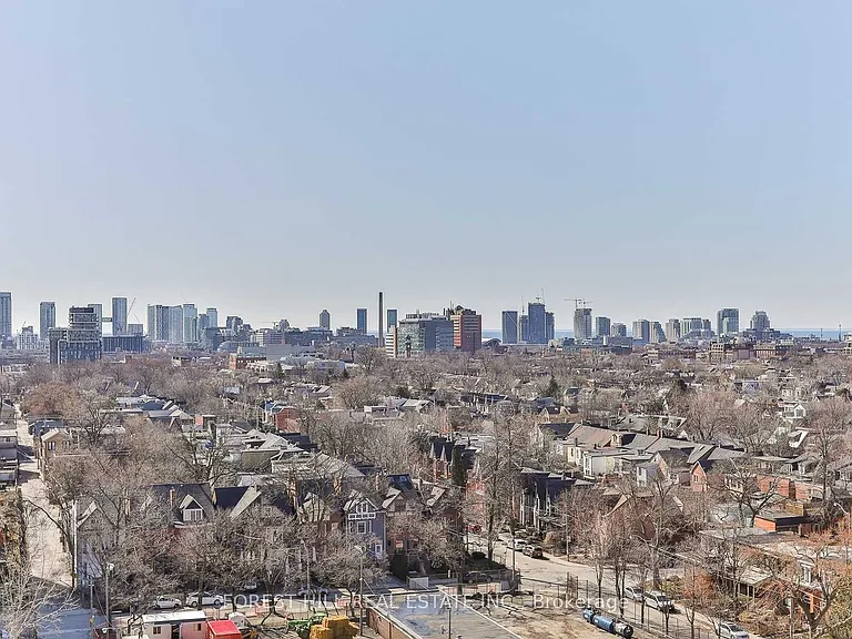 736 Spadina Ave #1104 — Photo 17