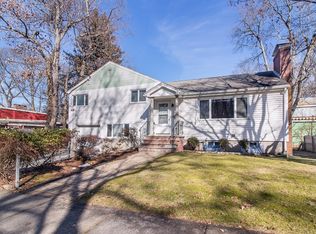 74 Wade St, Newton, MA 02461