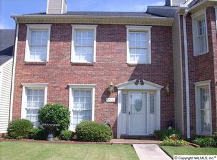 1614 River Bend Pl SE, Decatur, AL 35601