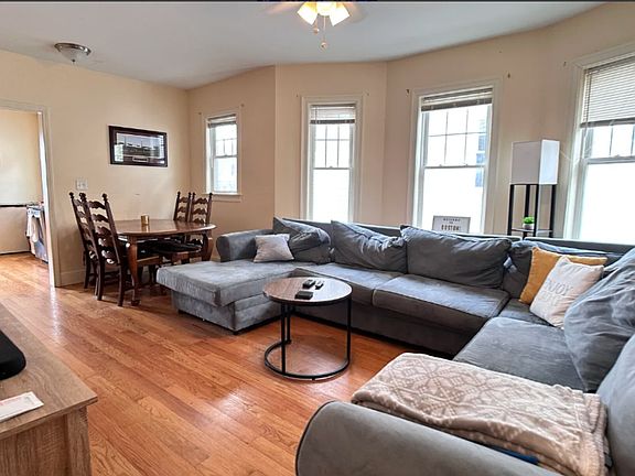 2nd image of 76 Brooks St #5