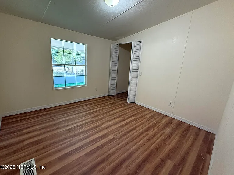 101 Nancy Dr — Photo 12
