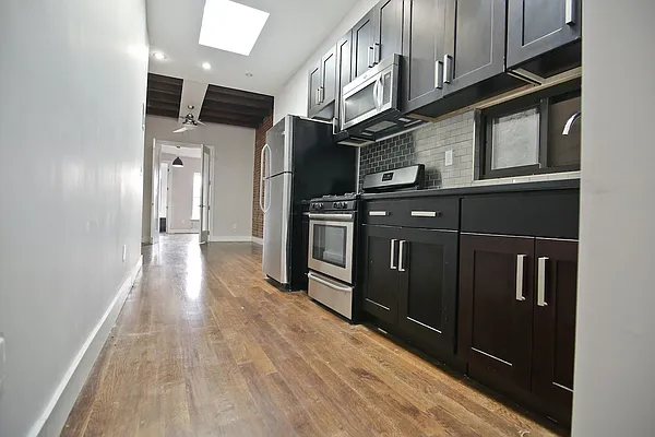 Rented by Fiddler Realty | media 31