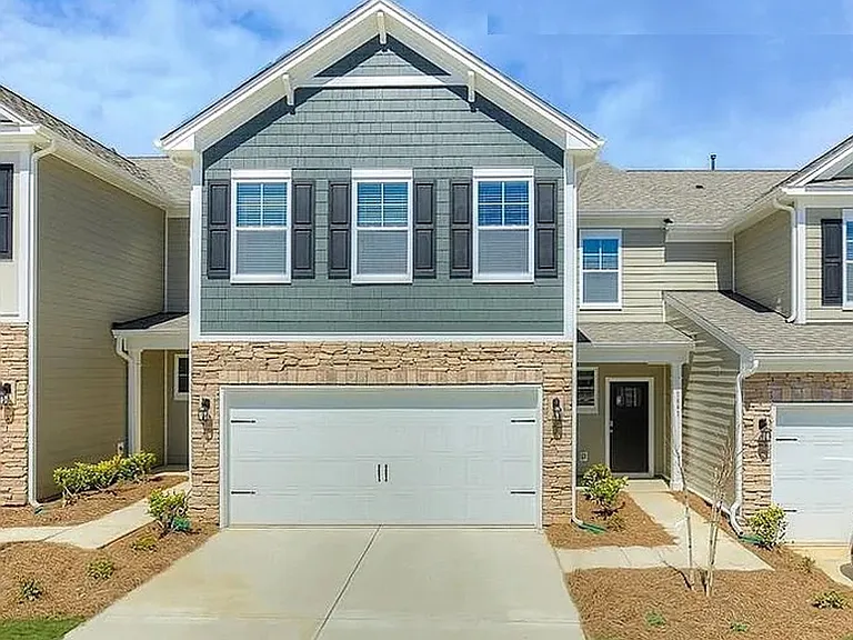6090 Artigas Dr — Photo 1