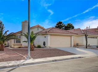 7579 Kalmalii Ave, Las Vegas, NV 89147