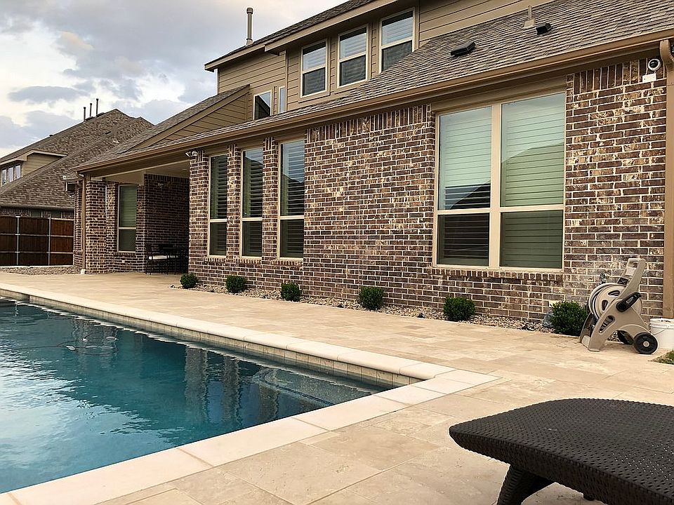 2nd image of 15246 Crystal Beach Ln