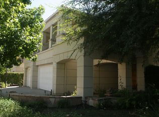 23292 Park Basilico, Calabasas, CA 91302