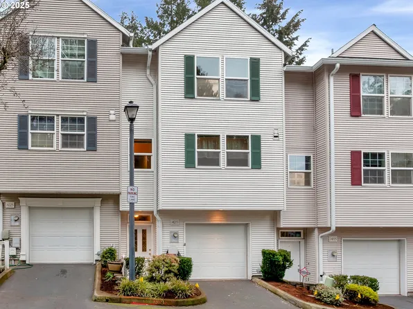 14215 SW Cougar Ridge Dr, Beaverton, OR 97008