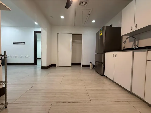 1881 SW 42nd Ter Unit B, Fort Lauderdale, FL 33317