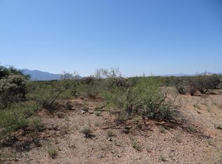 796 E Well Rock Pl, Green Valley, AZ 85614