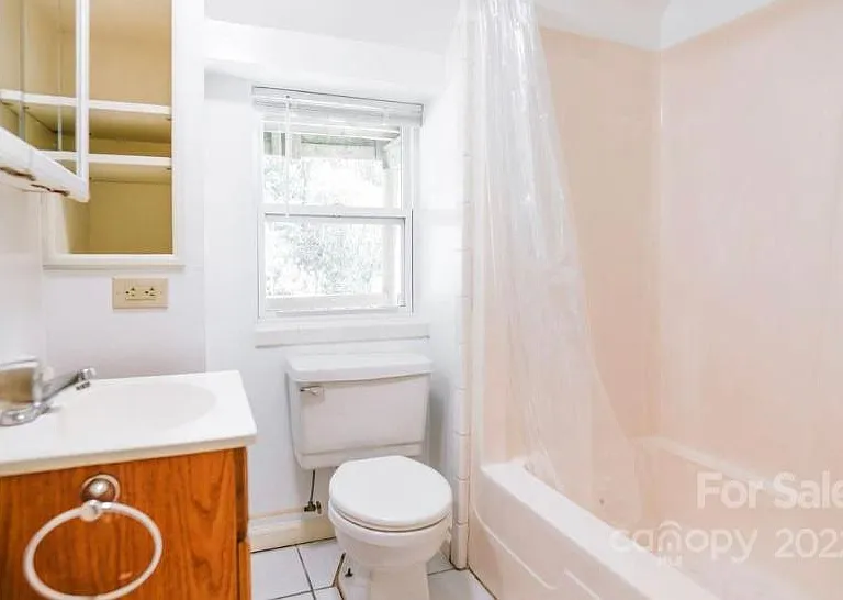 Tile bathroom