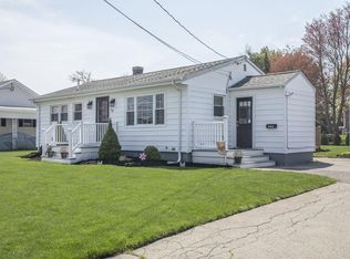 29 Milbury St, New Bedford, MA 02744