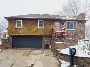 73 Myrna Cir, Saint Joseph, MO 64506