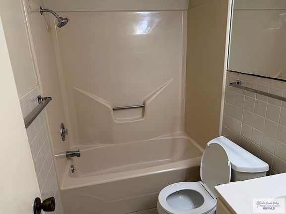 5th image of 5212 Guava Dr