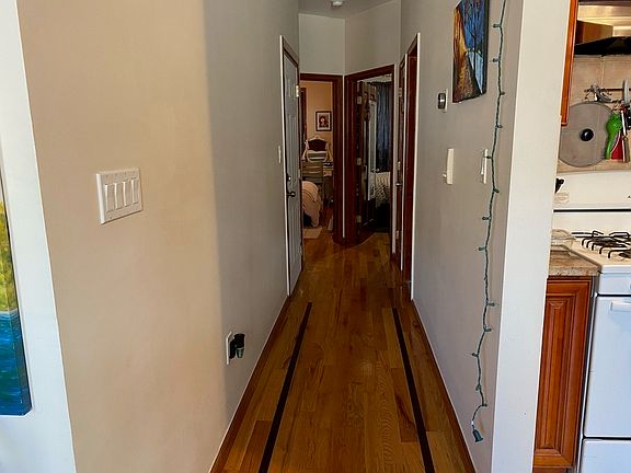 5th image of 2012 Bedford Ave #3C