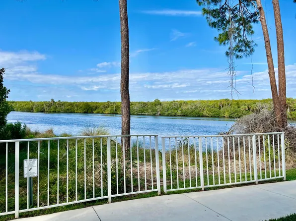 2510 SE Anchorage Cove #G-1, Port St Lucie, FL 34952