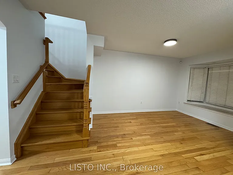 128 Sweetwood Cir — Photo 6