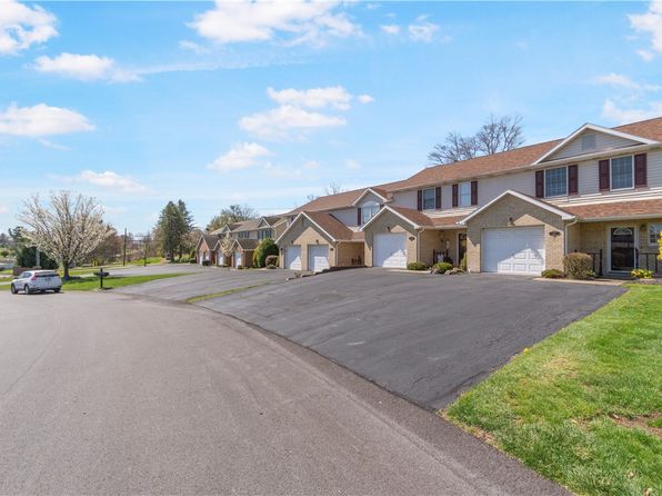 307 Stoneridge Blvd, Butler, PA 16001