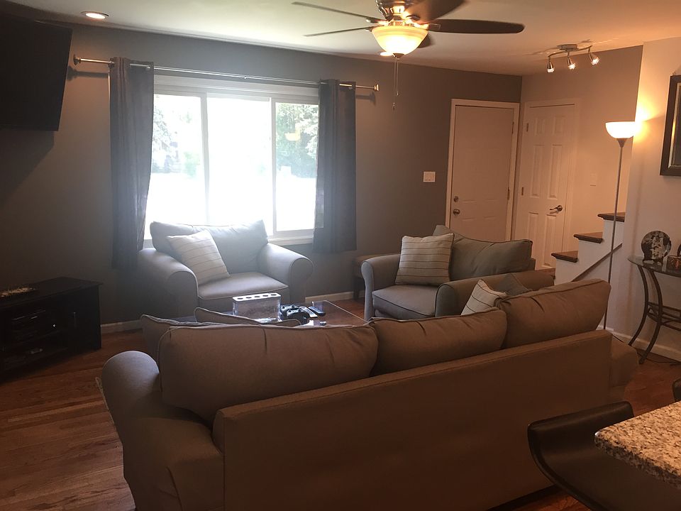 1st image of 13532 S Long Ave