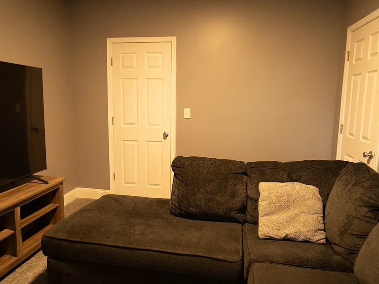 951 Homestead St #1 — Photo 26
