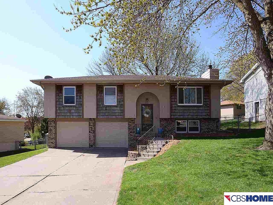 1st image of 2607 Geri Dr