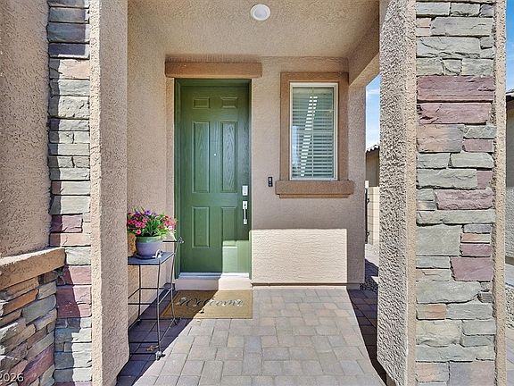 3rd image of 1102 Edel Hest Ave