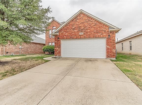 2nd image of 2152 Carlotta Dr