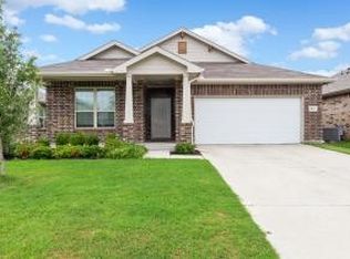 813 Billups Dr, Van Alstyne, TX 75495