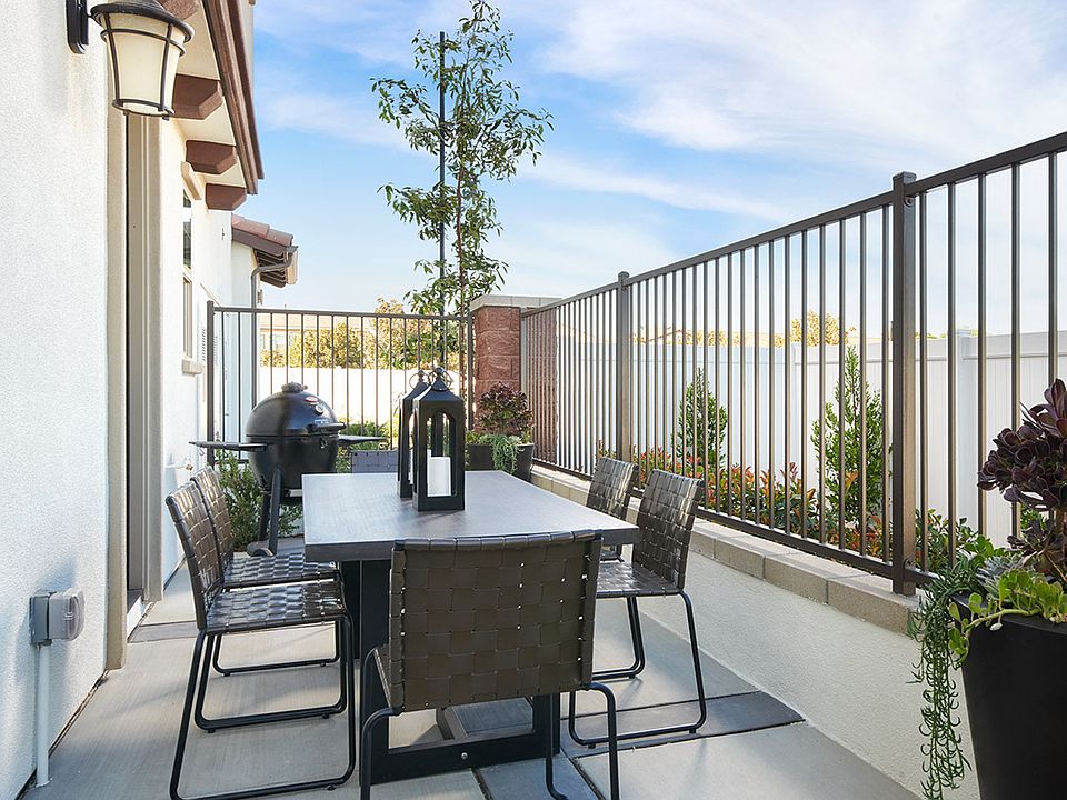 Ivy At The Preserve Plan 4 Model Home Patio