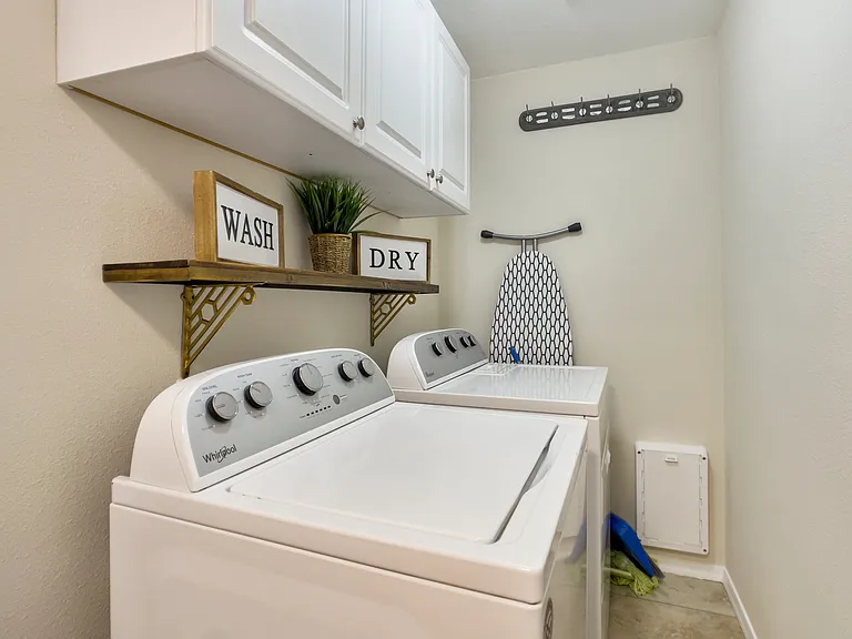 14050 N 37th Way — Photo 40