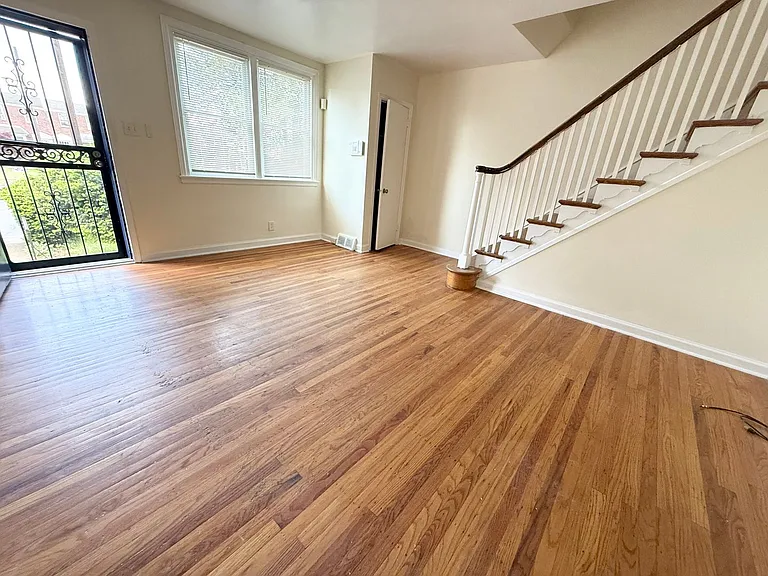 639 Adams Ave — Photo 4