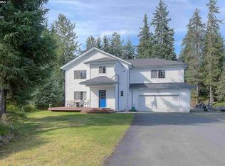 9040 Ninnis Dr, Juneau, AK 99801