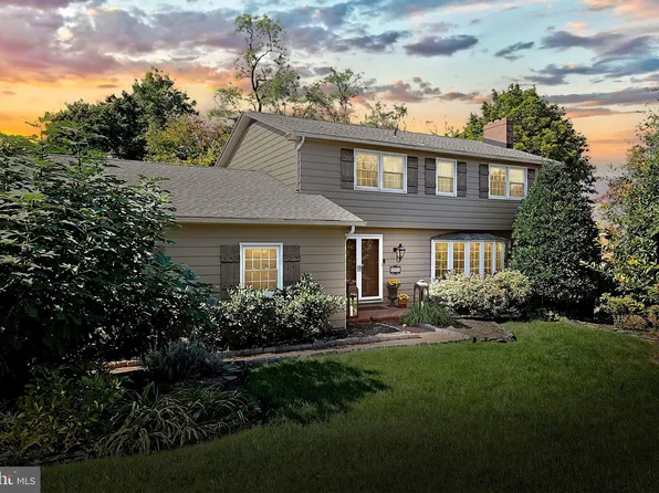 2935 Broxton Ln, York, PA 17402