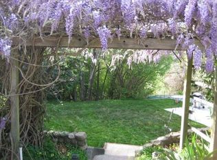 426A Capitola Rd, Santa Cruz, CA 95062