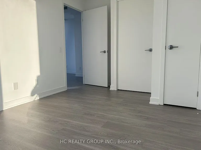 8 Wellesley St W #5108 — Photo 7