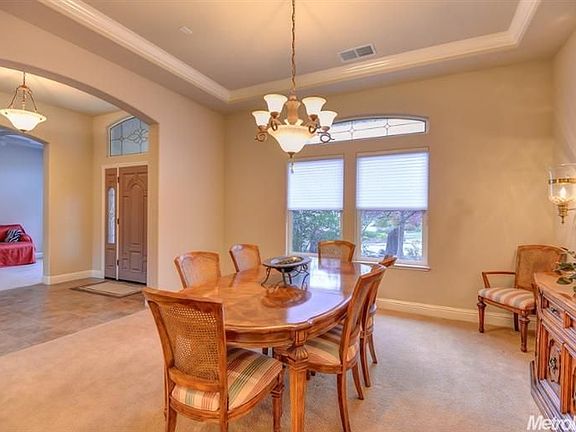 4th image of 521 Dizmar Ct
