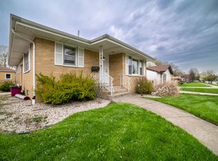 8306 Columbia Ave, Munster, IN 46321