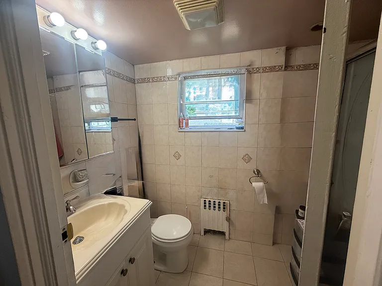 203 Rockaway Pkwy #2 — Photo 8