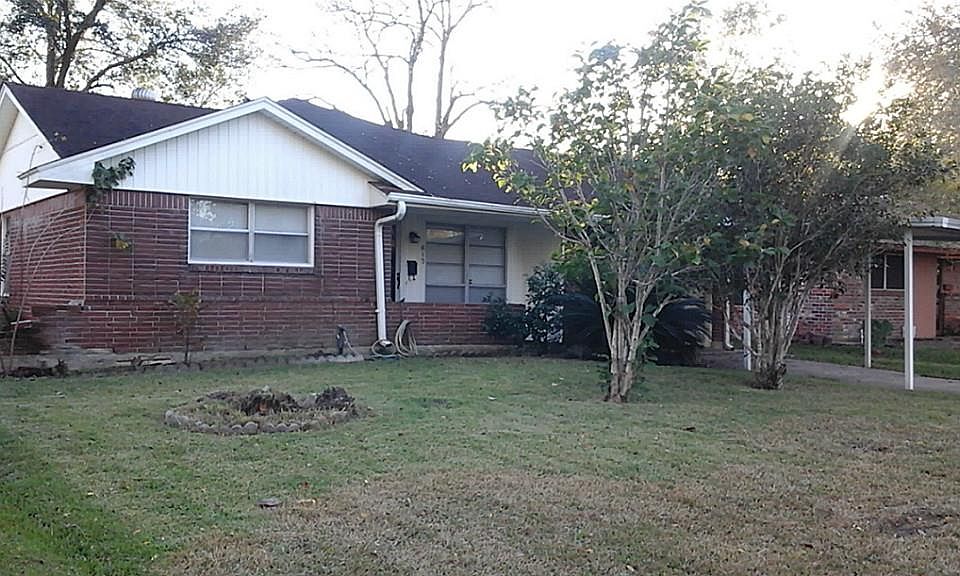 1st image of 613 Pamela Dr