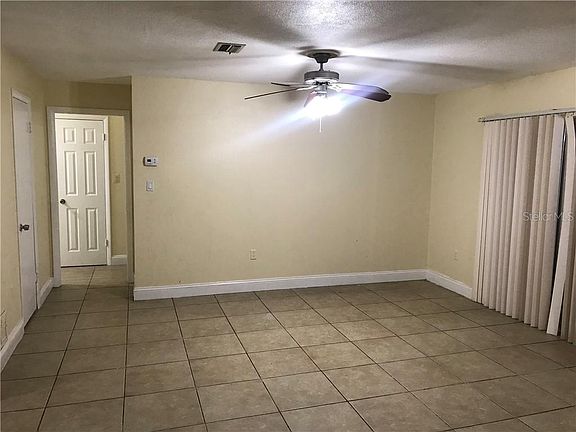 3rd image of 4400 Almark Dr