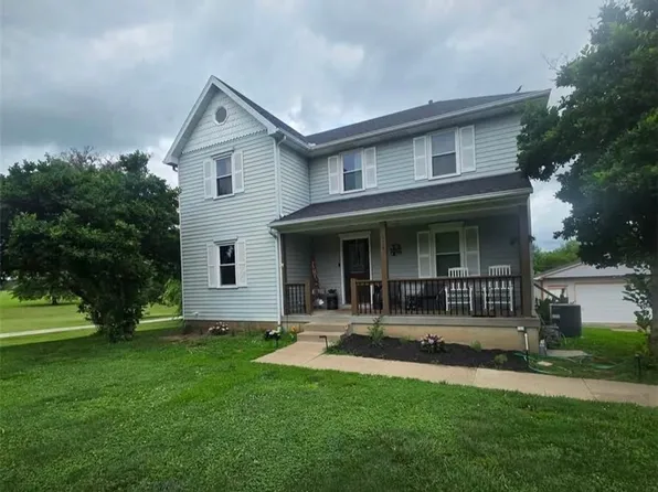 915 N 5th St, Drexel, MO 64742