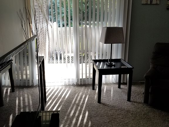 5th image of 37585 Barkridge Cir