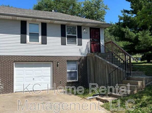 1633 Jackson Ave