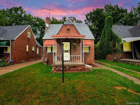 16560 Snowden St, Detroit, MI 48235