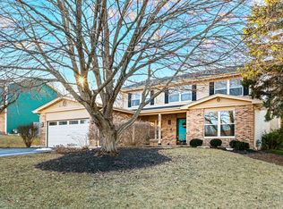 530 Eagle Ridge Ln, Algonquin, IL 60102