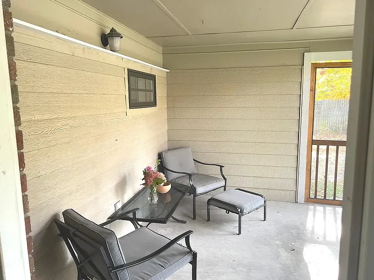 10187 N College Ave — Photo 25