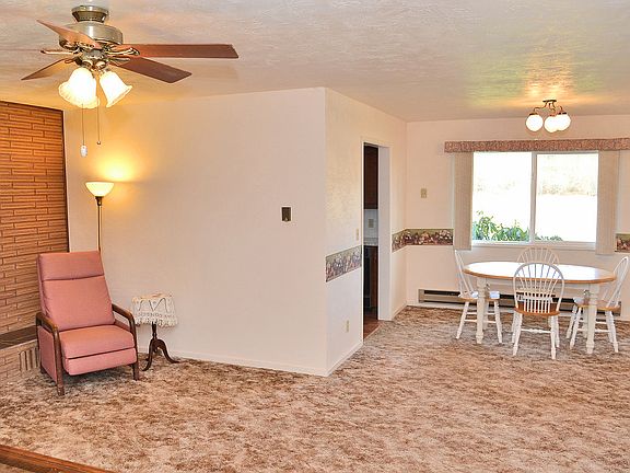 5th image of 1805 Shamrock Dr