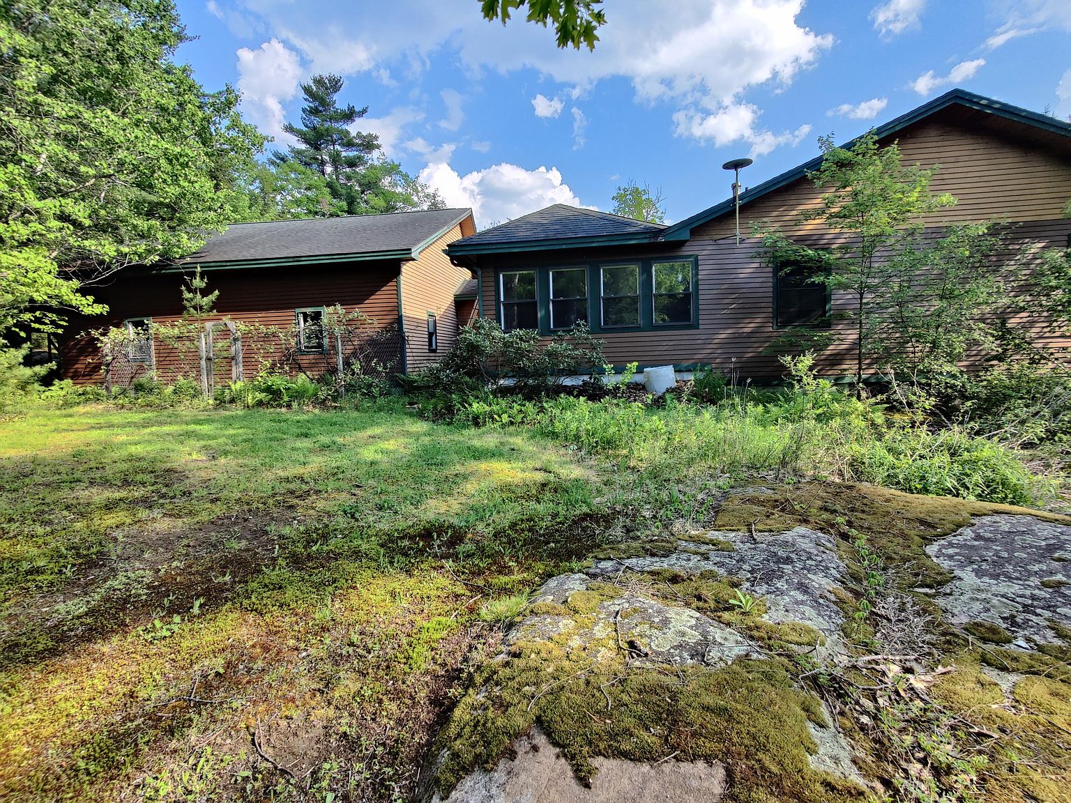 407 Augur Lake Rd, Keeseville, NY 12944 | MLS #201391 | Zillow