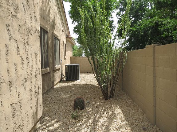 5th image of 10312 E Rosemary Ln