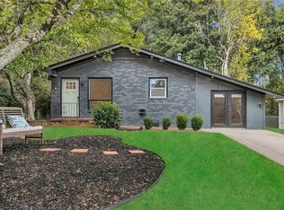 1265 Calhoun Ave, East Pt, GA 30344